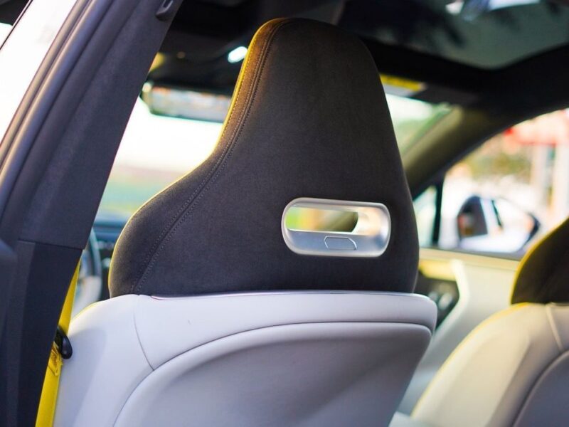 2023 Avatr 11 Premium All Wheel Drive Electric Vehicle White SUV 580 Km Range