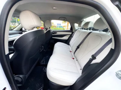 2025 BYD Seal 05 DM-i 1.5L 4 Cylinders Plug-In Hybrid Engine White Sedan FWD