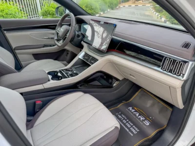 2025 BYD Song Plus DM-i 1.5L 4 Cylinders Plug-In Hybrid Engine White SUV