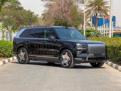 2025 ZEEKR 9X Ultra 55KWH 2.0 Litres DM-I 4 Cylinders Plugin Hybrid Black Blue SUV