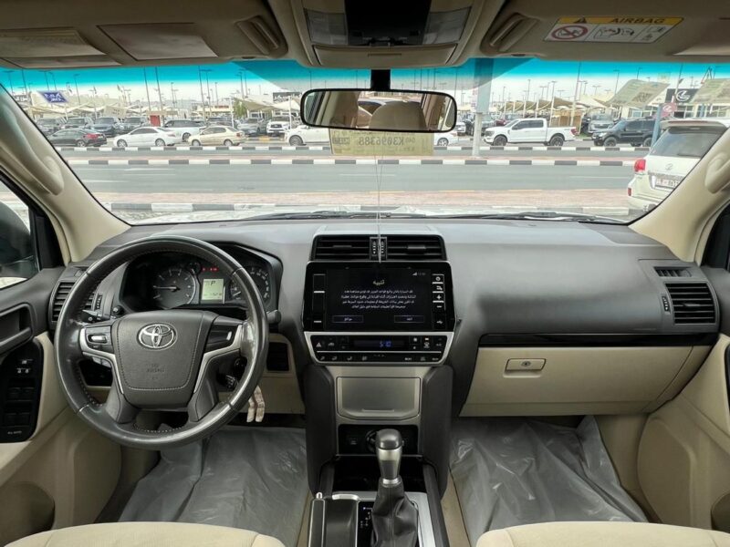 2021 TOYOTA PRADO 2.7 Litres 4 Cylinders Petrol Engine White Beige SUV GCC Specs