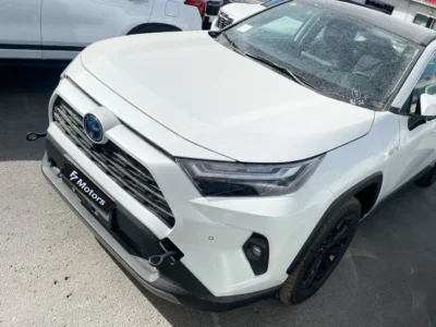2025 Toyota RAV 4 2.5 Litres inline-4 Hybrid Engine White Grey SUV Full Option