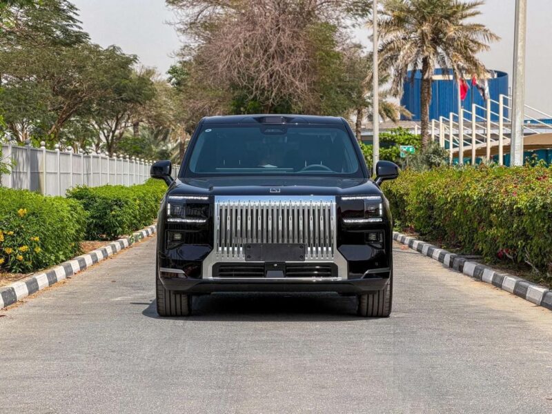 2025 ZEEKR 9X Ultra 55KWH 2.0 Litres DM-I 4 Cylinders Plugin Hybrid Black Blue SUV