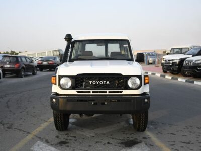 2024 Toyota Land Cruiser 70 Hardtop 4.0 Litres V6 Petrol Engine White Grey SUV GCC Specs