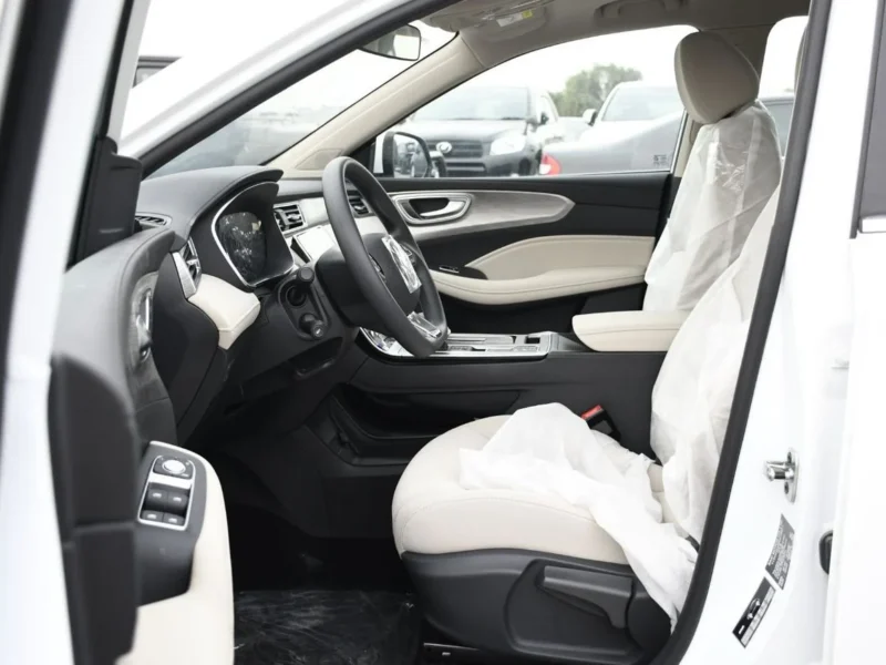 2025 MG RX5 1.5-litre Turbocharged 4-cylinder Petrol Engine White Beige SUV GCC