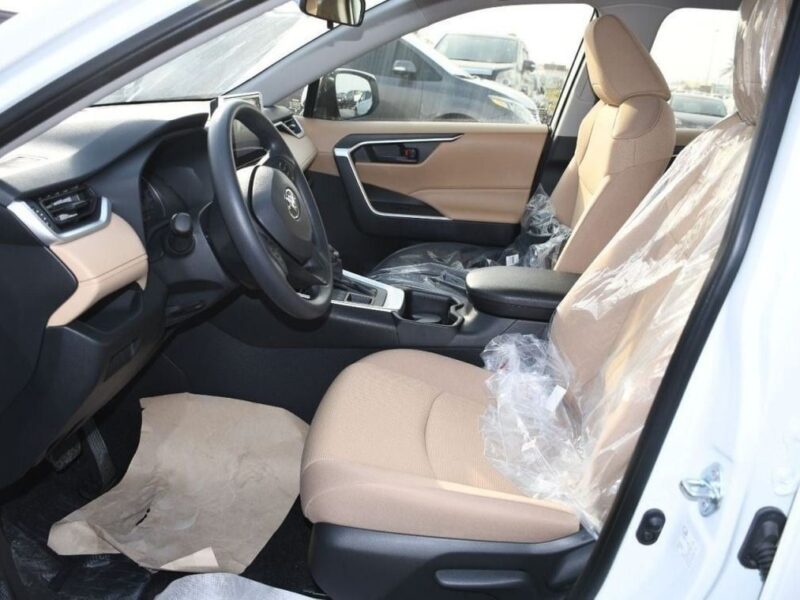 2023 Toyota RAV 4 LE 2.5 Litres V4 Petrol Engine White Beige SUV AWD GCC Specs