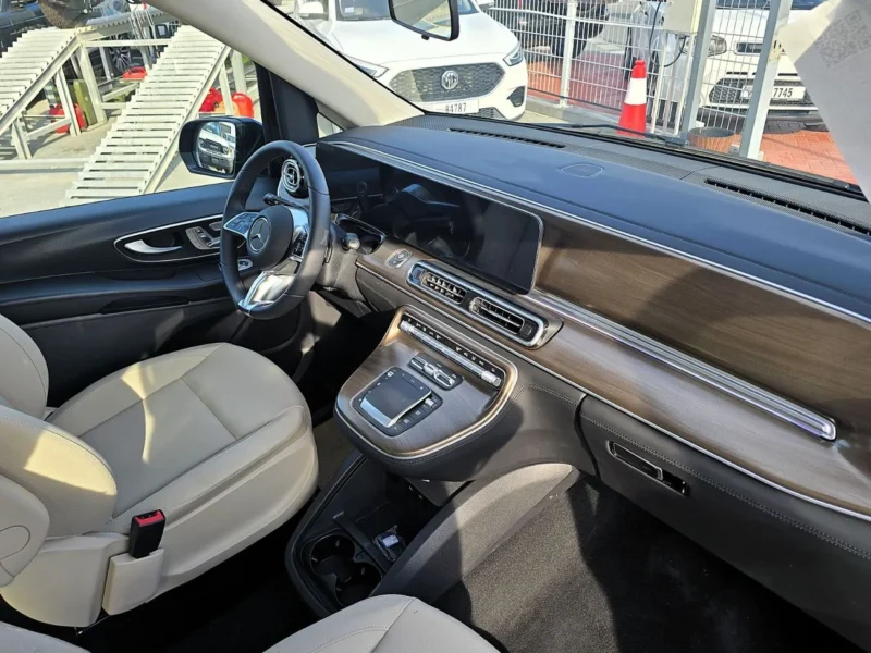2025 Mercedes-Benz Vito 2.0 Litres 4 Cylinders Petrol Engine Black Tan Van Automatic