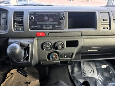 2025 Toyota Hiace High Roof Old Shape Cargo 2.7l 4 Cylinders Engine White Grey Van