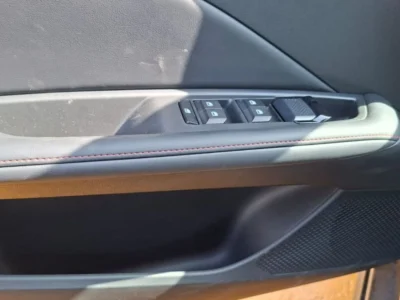 2025 MG 5 MG5 1.5 Litres 4 Cylinders Petrol Engine Grey Black Sedan Automatic