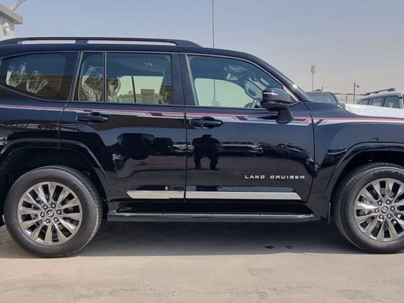 2026 TOYOTA LAND CRUISER GXR 3.5L V6 TWIN TURBO Petrol Engine Black SUV GCC Specs