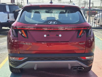 2023 Hyundai Tucson Smart 1.6 Litres 4 Cylinders Hybrid Engine Red Tan SUV FWD