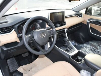 2023 Toyota RAV 4 LE 2.5 Litres V4 Petrol Engine White Beige SUV AWD GCC Specs