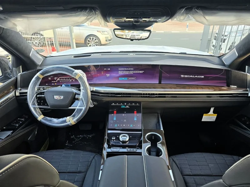 2026 Cadillac Escalade 6.2 Litres Petrol V8 Petrol Engine Sport Platinum Black SUV 4WD