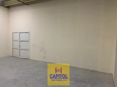 390 Sq. ft warehouse in Al Quoz Ready to Move in