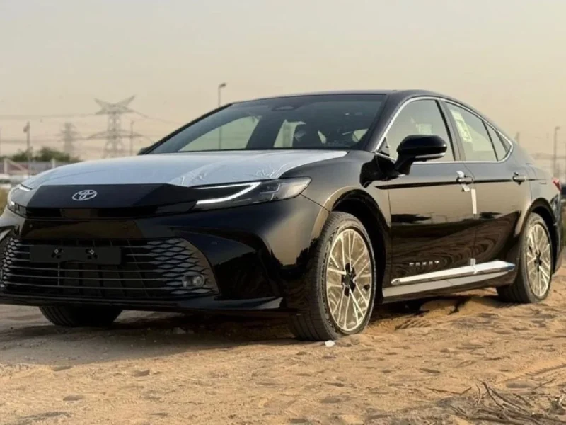 2026 TOYOTA CAMRY LUMIERE 2.5L HYBRID 4 Cylinders Engine Black Brown Sedan GCC
