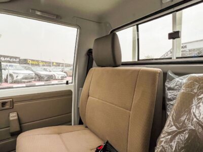 2026 Toyota Land Cruiser 79 SC STD 2.8L 4 Cylinders Petrol White Tan Pickup M/T GCC
