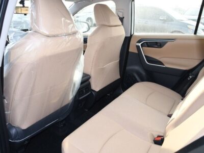 2023 Toyota RAV 4 LE 2.5 Litres V4 Petrol Engine White Beige SUV AWD GCC Specs