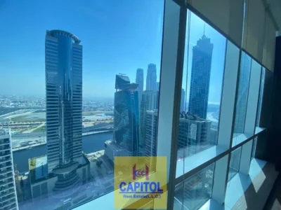 CHEAPEST OFFICE 975 SQFT Fully Fitted and Unfurnished With Balcony