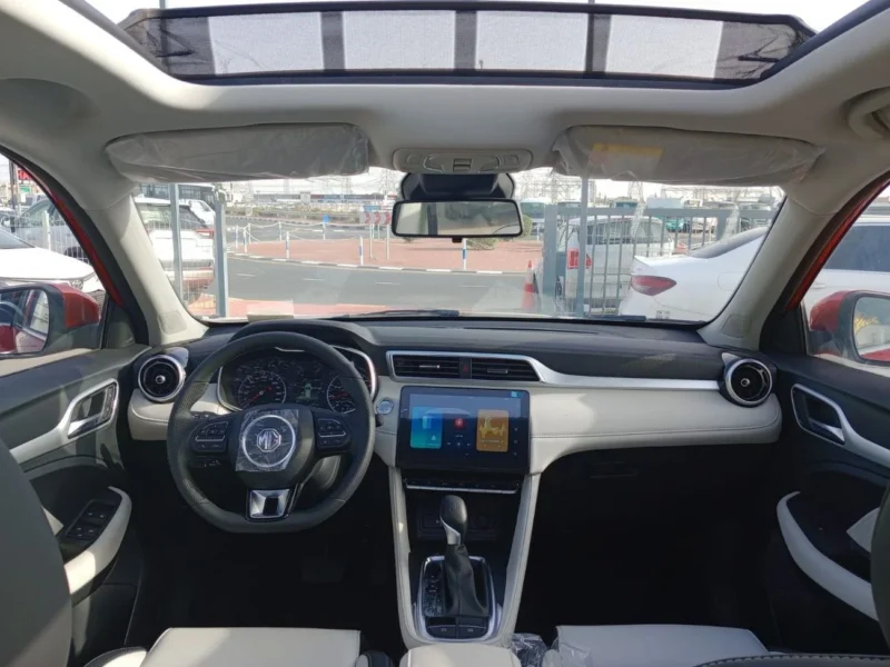 2023 MG ZS Luxury 1.5 Litres 4 Cylinders Petrol Engine Silver White SUV FWD GCC