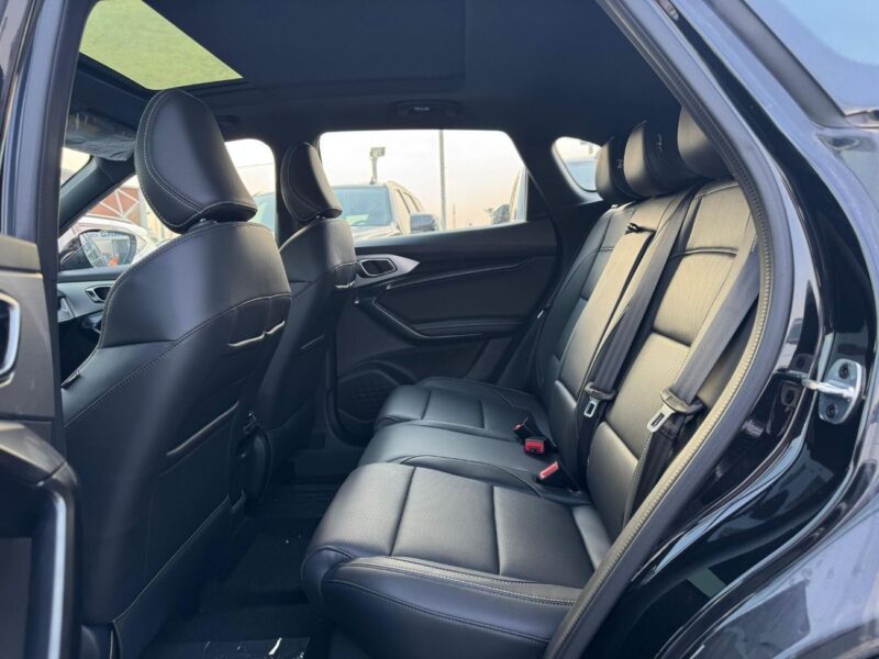 2024 MG One Deluxe 1.5 Litres 4 Cylinders Petrol Engine Black SUV FWD GCC Specs