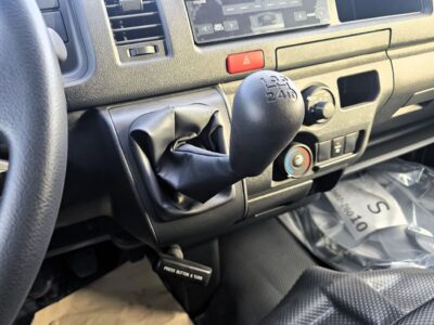2025 Toyota Hiace High Roof Old Shape Cargo 2.7l 4 Cylinders Engine White Grey Van