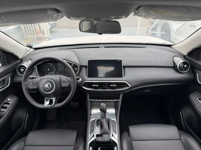 2024 MG HS 20T Comfort 1.5 Litres 4 Cylinders Petrol Engine Grey Black SUV