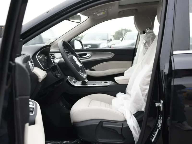 2025 MG RX5 Comfort 1.5-litre Turbocharged 4-cylinder Petrol Engine Black Beige SUV GCC