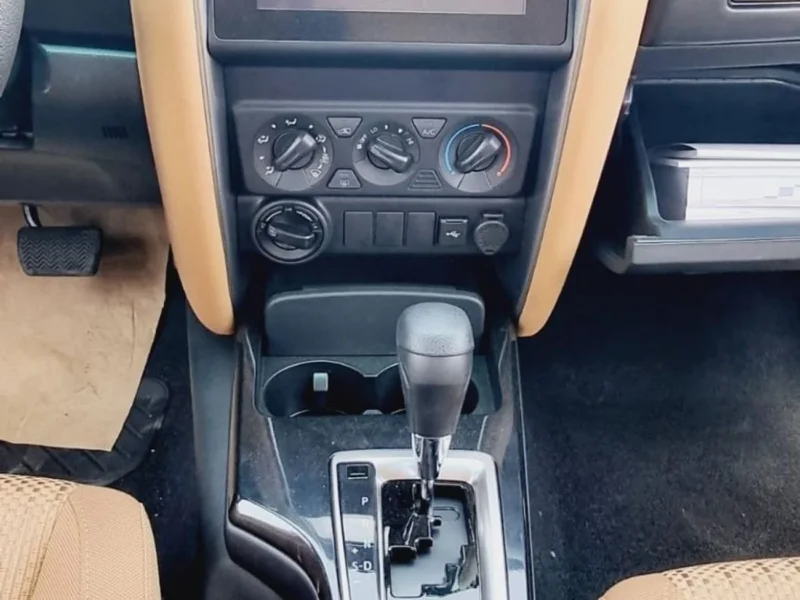 2026 TOYOTA FORTUNER 2.4 Litres 4 Cylinders DIESEL Engine White Beige SUV 4X4
