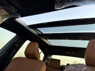 2026 TOYOTA CAMRY LUMIERE 2.5L HYBRID 4 Cylinders Engine Black Brown Sedan GCC