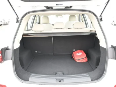 2025 MG RX5 1.5-litre Turbocharged 4-cylinder Petrol Engine White Beige SUV GCC