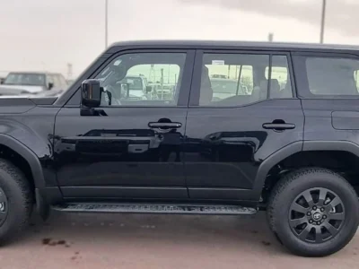 2026 TOYOTA PRADO 2.8 Litres 4 Cylinders DIESEL Engine Black Brown SUV LUXURY EDITION