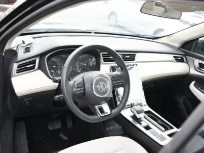 2025 MG RX5 Comfort 1.5-litre Turbocharged 4-cylinder Petrol Engine Black Beige SUV GCC