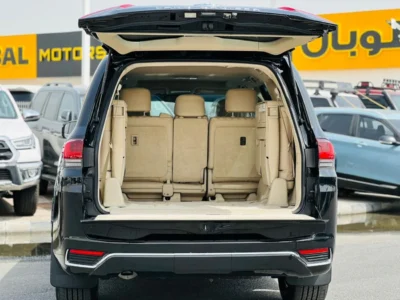2018 Toyota Land Cruiser GXR 4.0 Litres 6 Cylinders Petrol Engine Black Beige SUV GCC
