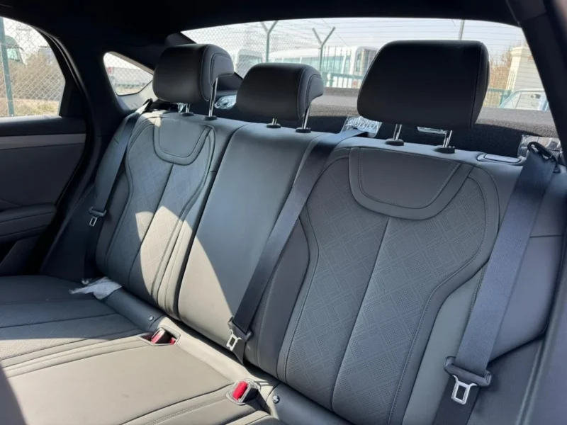 2025 BYD QIN PLUS DM-i 1.5 Litres PHEV 4 Cylinders Engine White Black Sedan