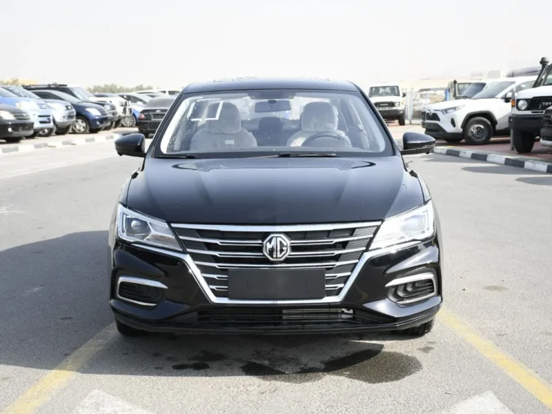 2025 MG5 Deluxe Edition 1.5L Naturally Aspirated 4-Cylinder Engine Black Sedan GCC