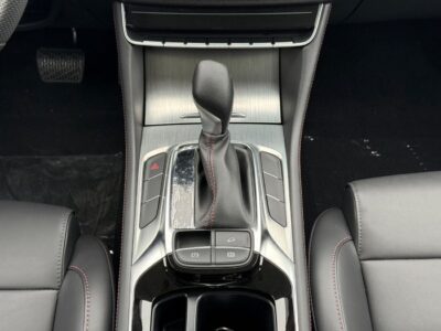 2024 MG HS 20T Comfort 1.5 Litres 4 Cylinders Petrol Engine Grey Black SUV
