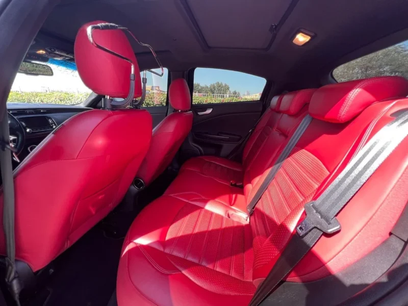 2019 Alfa Romeo Giulietta Veloce 1.8L 4 Cylinders Petrol Engine Black Red Hatchback