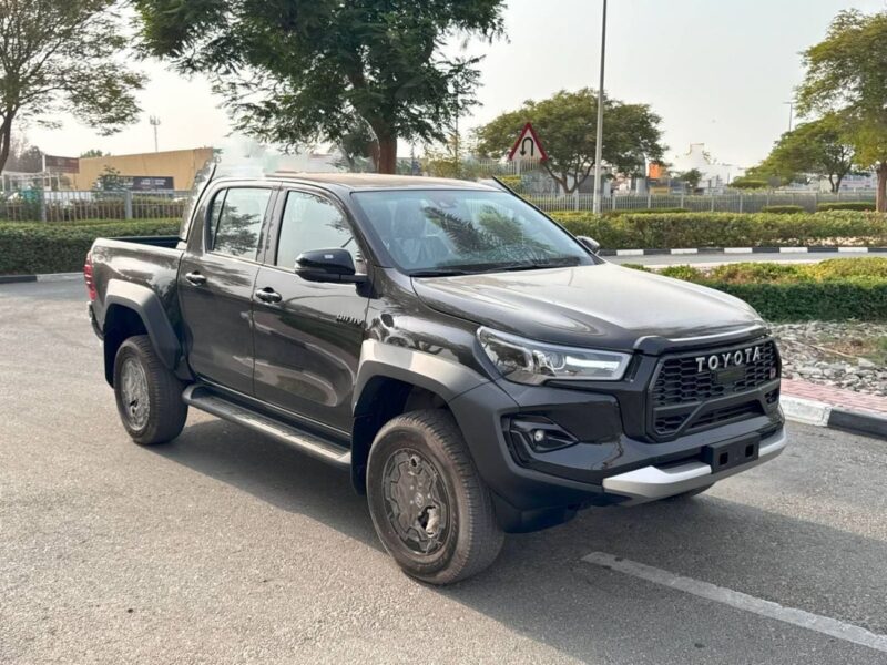 2025 TOYOTA HILUX DCAB GRS 2.8L 4-cylinder Turbocharged Diesel Black Pickup Truck
