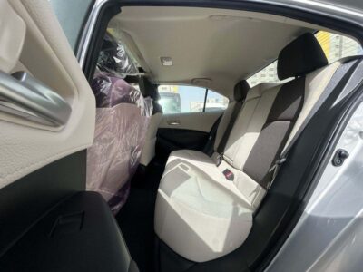 2025 TOYOTA COROLLA GLI 2.0 Liters 4 Cylinders Petrol Engine Silver Grey Sedan GCC