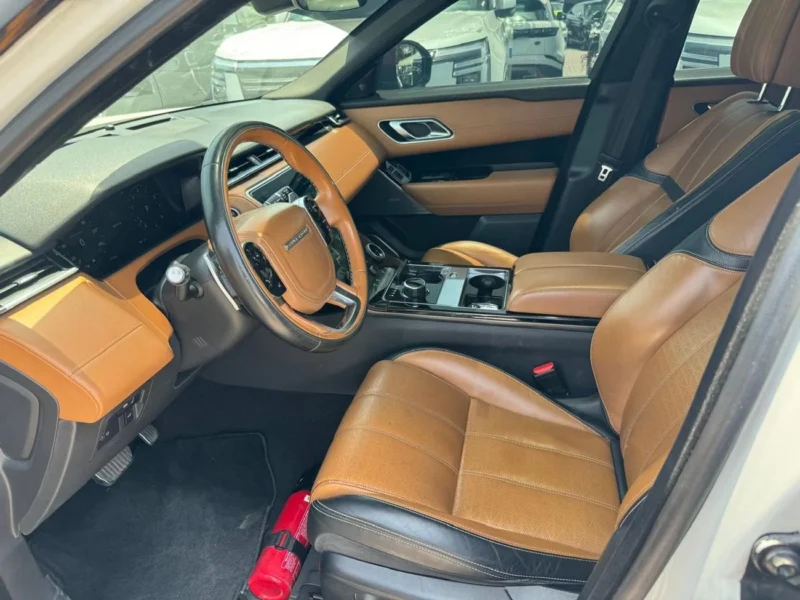 2019 Land Rover Range Rover Velar P250 R-Dynamic HSE 2.0L 4 Cylinders White Tan SUV