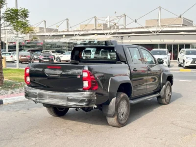 2025 TOYOTA HILUX DCAB GRS 2.8L 4-cylinder Turbocharged Diesel Black Pickup Truck
