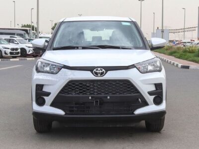2026 Toyota Raize E 1.2 Litres 4 Cylinders Petrol Engine White Black SUV GCC Specs