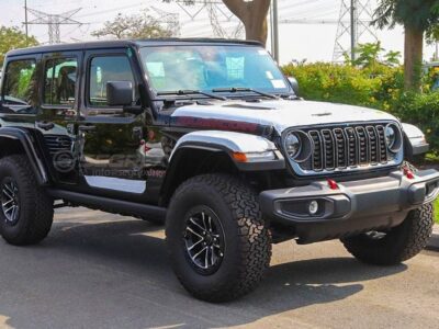 2026 Jeep Wrangler UNLIMITED RUBICON 2.0L Turbo 4-Cylinder Engine Black SUV GCC