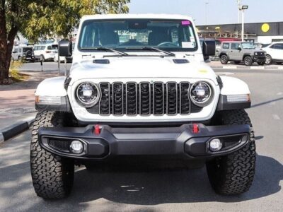 2026 Jeep Wrangler UNLIMITED RUBICON 2.0L Turbo 4-Cylinder Engine White Black SUV