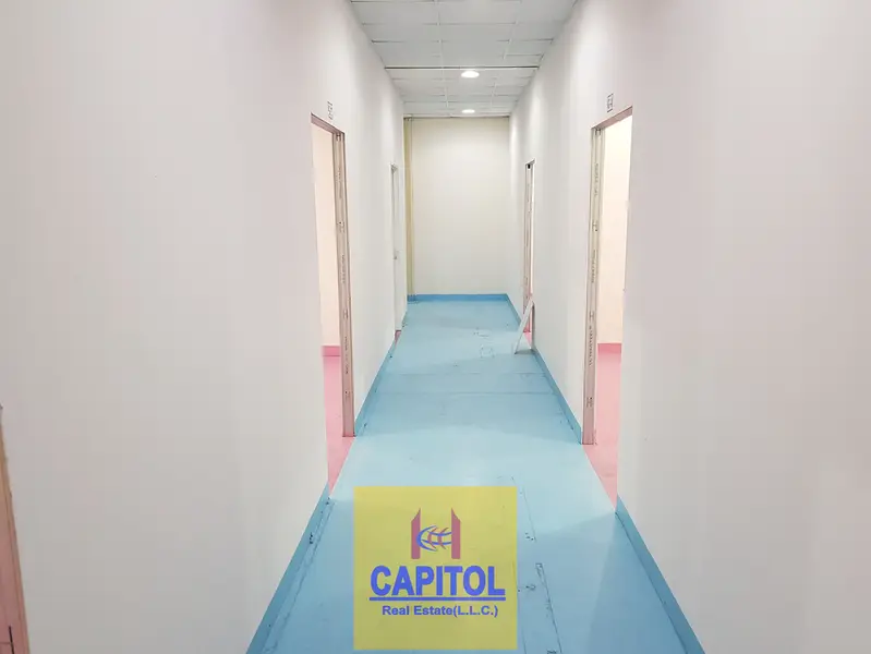 300 sqft Mezzanine Floor Available in Al Quoz