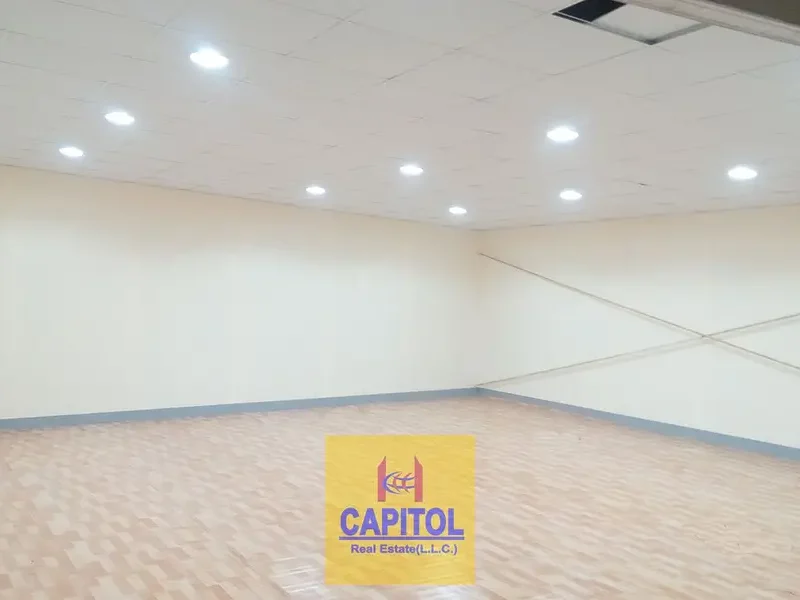 550 sqft Heavy Activity Warehouse Available For Rent