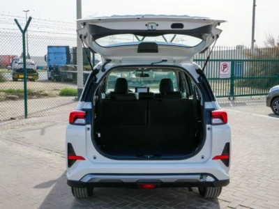 2025 TOYOTA VELOZ 1.5 Litres 4 Cylinders Petrol Engine White Grey SUV GCC Specs