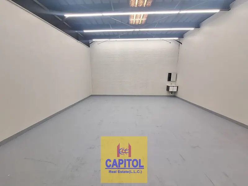 325 Sq. ft warehouse on Mezzanine Floor Al Quoz Ready to Move in