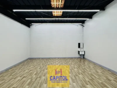 570 sqft on Mezzanine Floor Available in Al Quoz