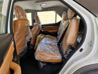 2025 Toyota Fortuner 4.0 Litres V6 Petrol Engine White Tan GCC 4x4 Automatic